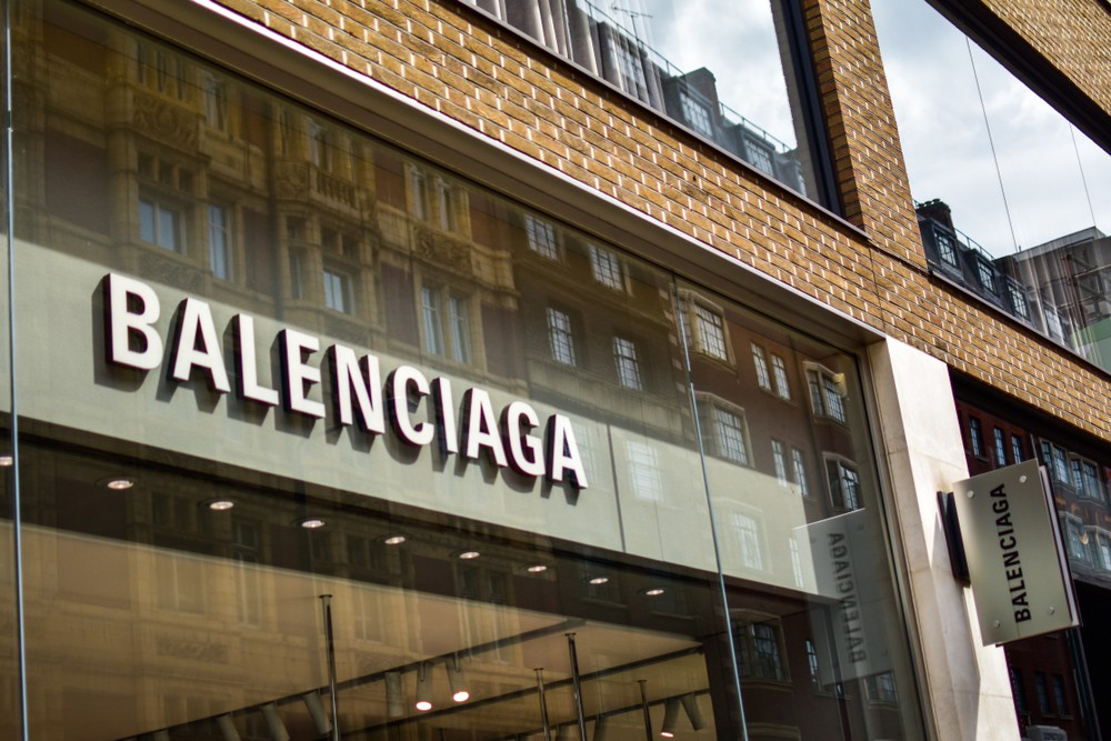 Balenciaga Luxury Store To Accept Bitcoin and Ethereum Payments