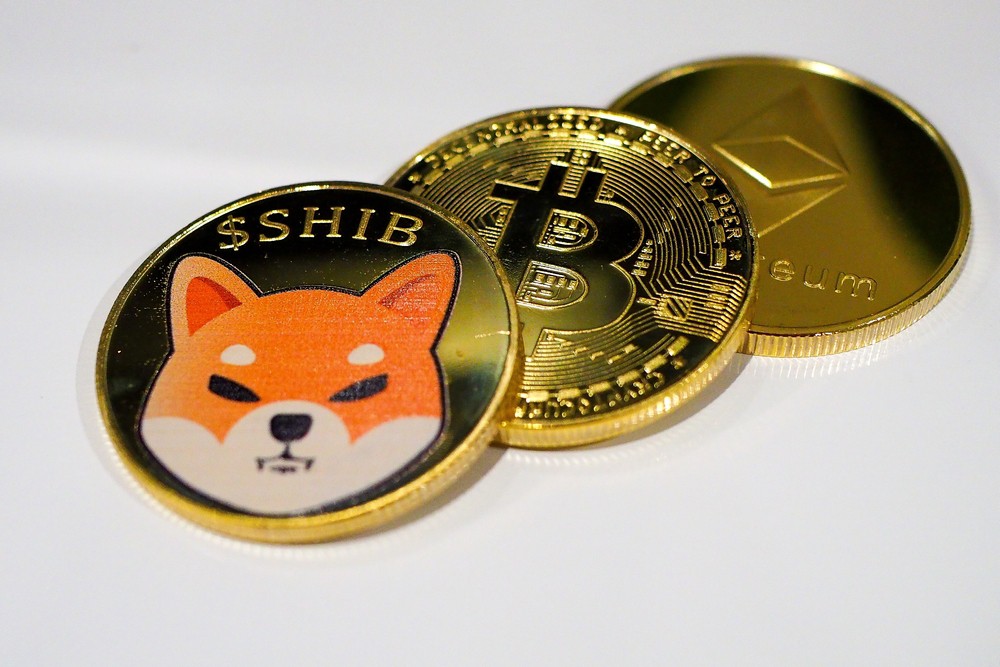 Shiba Inu Hodled by Whales Surpasses $2 Billion Worth; Bitcoin, Ethereum, PEOPLE, and Other Altcoins Rebound