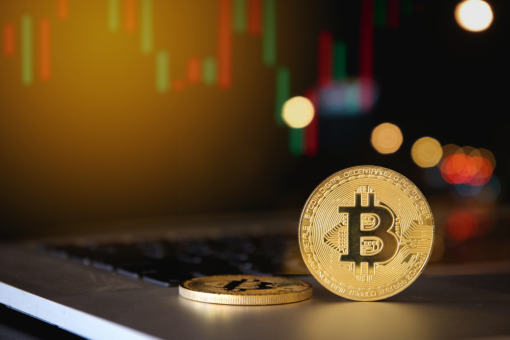 113,800 BTC Bought by Retail Holders Despite Bitcoin Price Declines; Voyager Suspends Trading and Withdrawals